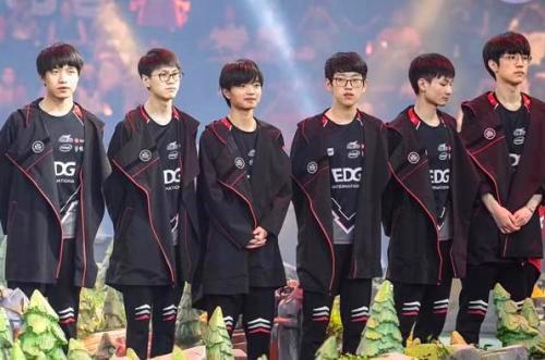 以三分险胜 以三分险胜