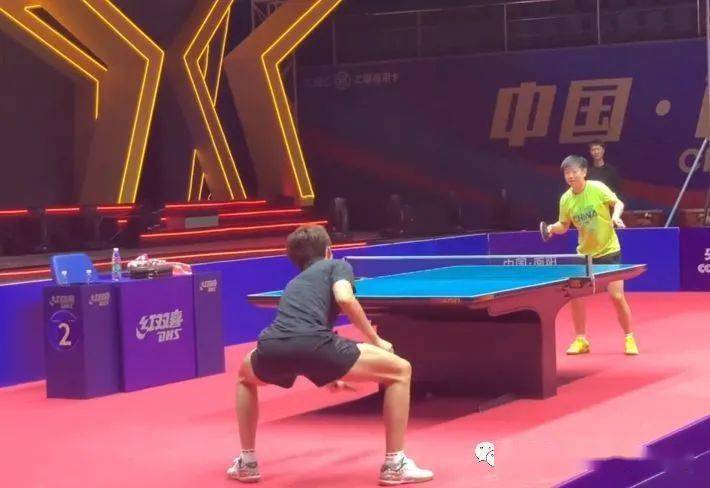 球员互动的 球员互动的