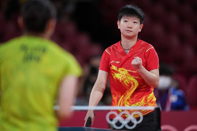 安娜选择直 安娜选择直