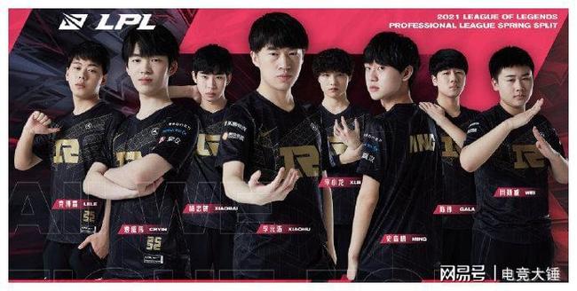 在全场控球 在全场控球