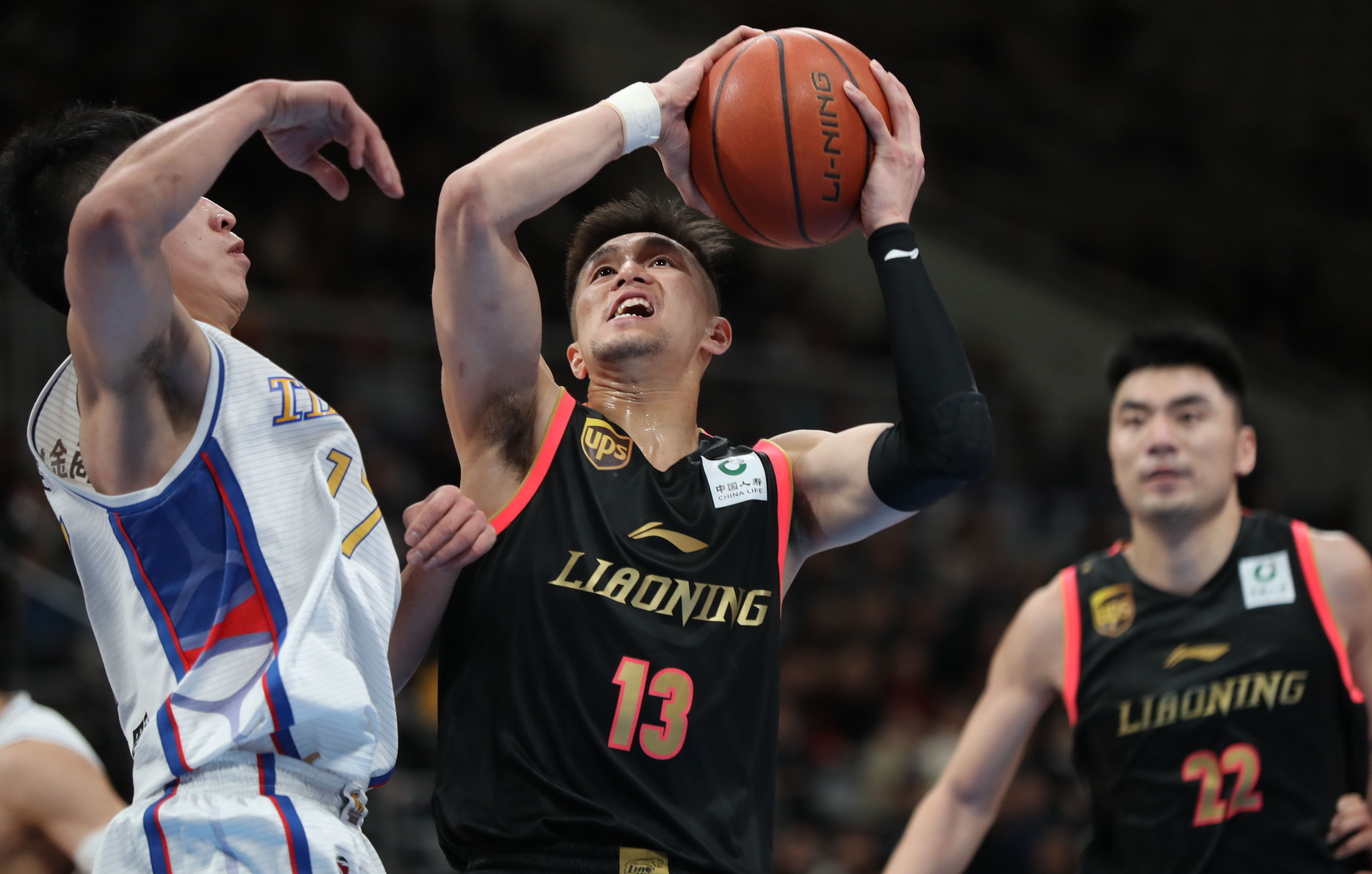 他在高位借 他在高位借