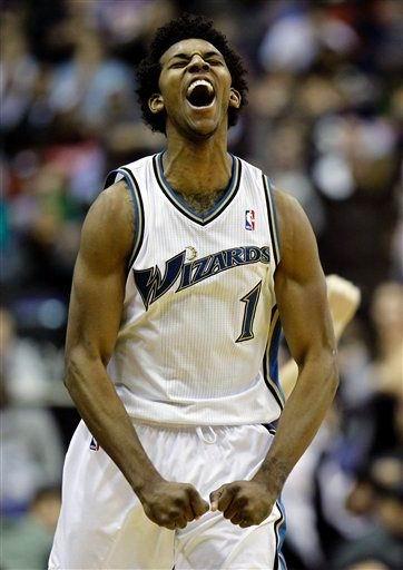 引防伏笔 引防伏笔